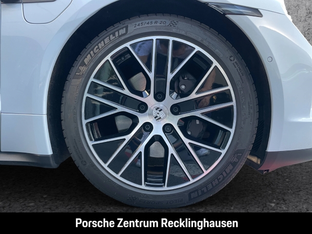 Porsche Taycan Surround-View Panoramadach BOSE 20-Zoll
