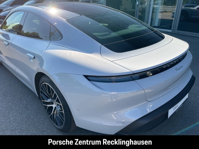 Porsche Taycan Surround-View Panoramadach BOSE 20-Zoll