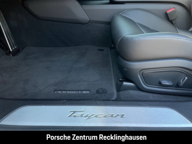 Porsche Taycan Surround-View Panoramadach BOSE 20-Zoll