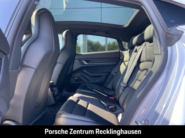 Porsche Taycan Surround-View Panoramadach BOSE 20-Zoll