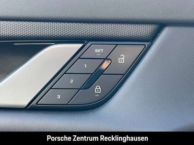 Porsche Taycan Surround-View Panoramadach BOSE 20-Zoll