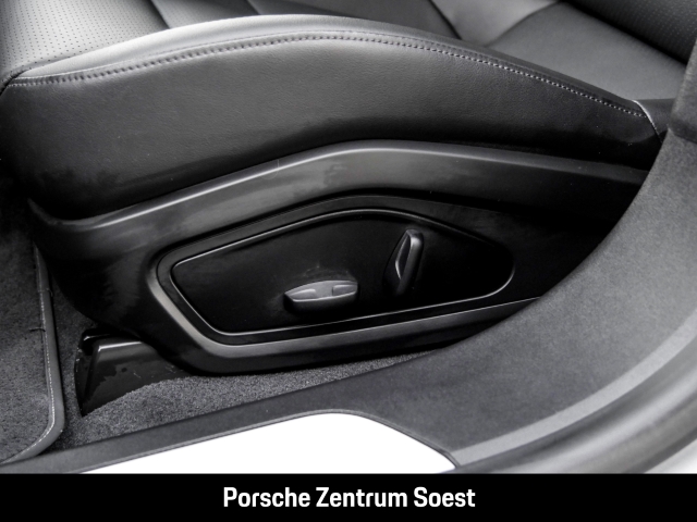 Porsche Taycan Sport Chrono/20-Zoll/Panoramadach/BOSE