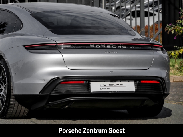 Porsche Taycan Sport Chrono/20-Zoll/Panoramadach/BOSE