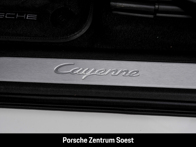 Porsche Cayenne /21-Zoll/PASM/Panoramadach/ParkAssistent