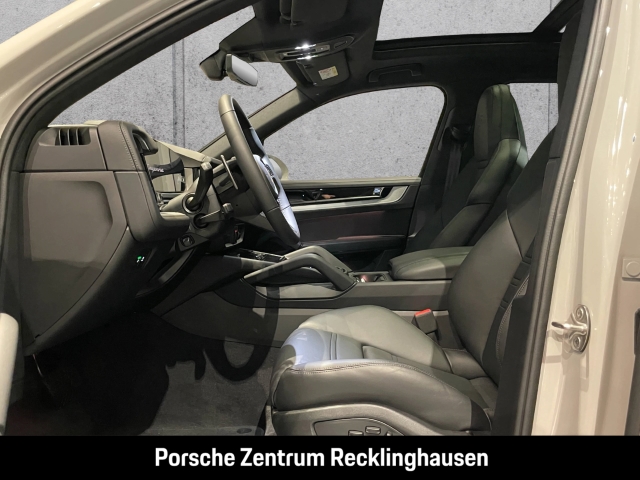 Porsche Cayenne E-Hybrid HA-Lenkung InnoDrive Head-Up