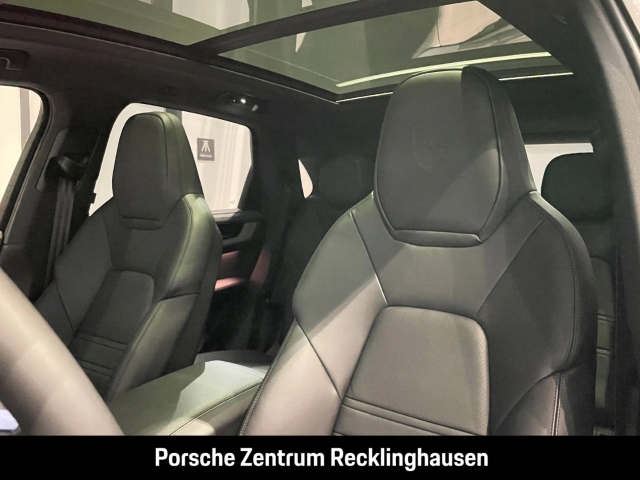 Porsche Cayenne E-Hybrid HA-Lenkung InnoDrive Head-Up