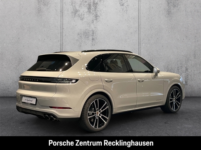 Porsche Cayenne E-Hybrid HA-Lenkung InnoDrive Head-Up