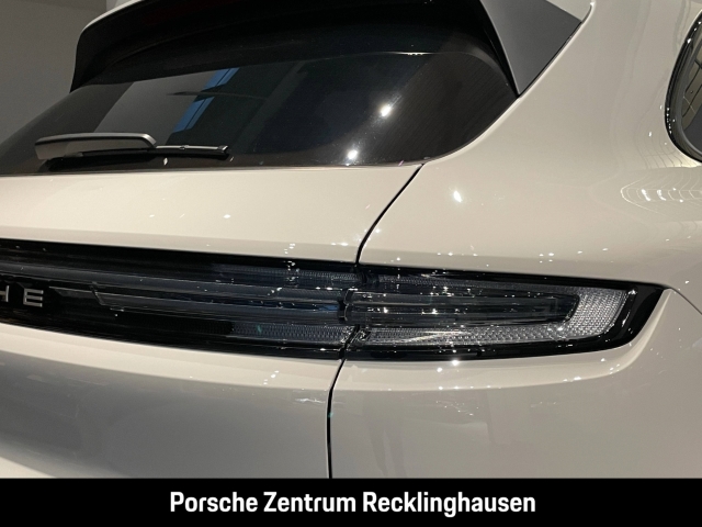 Porsche Cayenne E-Hybrid HA-Lenkung InnoDrive Head-Up