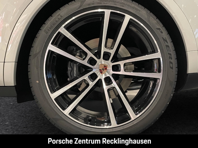 Porsche Cayenne E-Hybrid HA-Lenkung InnoDrive Head-Up