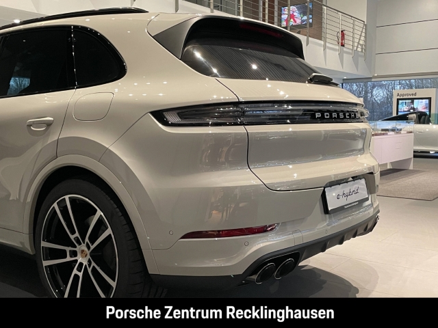 Porsche Cayenne E-Hybrid HA-Lenkung InnoDrive Head-Up