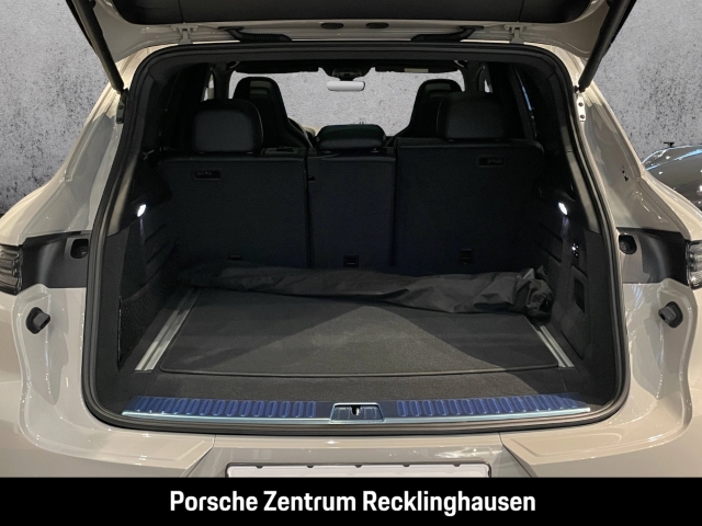 Porsche Cayenne E-Hybrid HA-Lenkung InnoDrive Head-Up