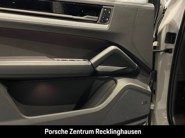 Porsche Cayenne E-Hybrid HA-Lenkung InnoDrive Head-Up