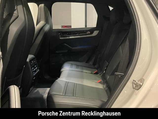 Porsche Cayenne E-Hybrid HA-Lenkung InnoDrive Head-Up