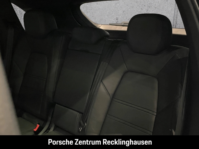 Porsche Cayenne E-Hybrid HA-Lenkung InnoDrive Head-Up