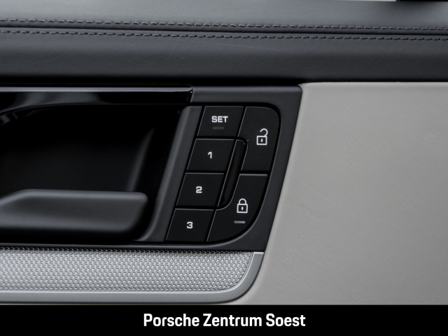 Porsche Cayenne E-Hybrid/HD-Matrix-LED/22-Zoll/Bose/PASM