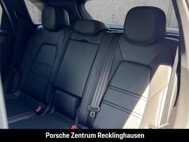 Porsche Cayenne E-Hybrid Black Edition InnoDrive Head-Up