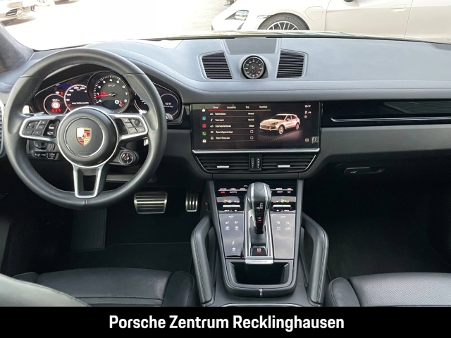 Porsche Cayenne GTS InnoDrive Head-Up Display LED-Matrix