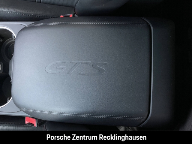 Porsche Cayenne GTS InnoDrive Head-Up Display LED-Matrix