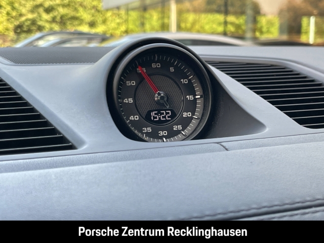 Porsche Cayenne GTS InnoDrive Head-Up Display LED-Matrix