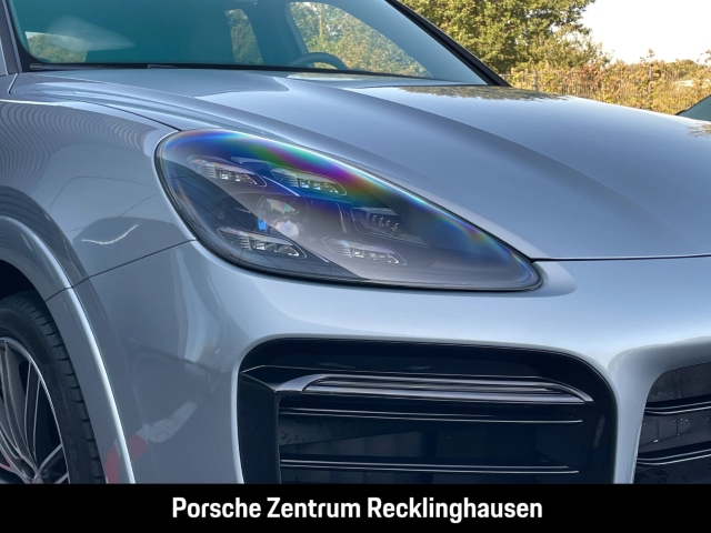 Porsche Cayenne GTS LED-Matrix Standheizung BOSE PASM