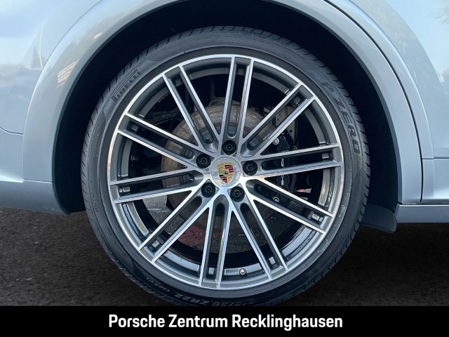 Porsche Cayenne GTS LED-Matrix Standheizung BOSE PASM