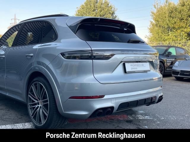 Porsche Cayenne GTS LED-Matrix Standheizung BOSE PASM