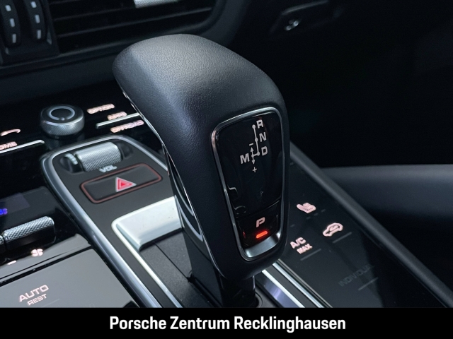 Porsche Cayenne GTS LED-Matrix Standheizung BOSE PASM