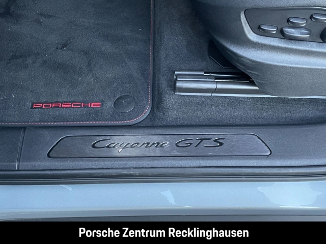 Porsche Cayenne GTS LED-Matrix Standheizung BOSE PASM