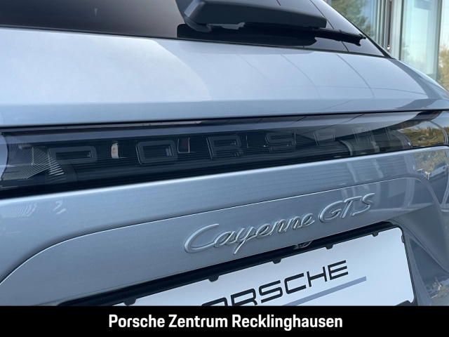 Porsche Cayenne GTS LED-Matrix Standheizung BOSE PASM