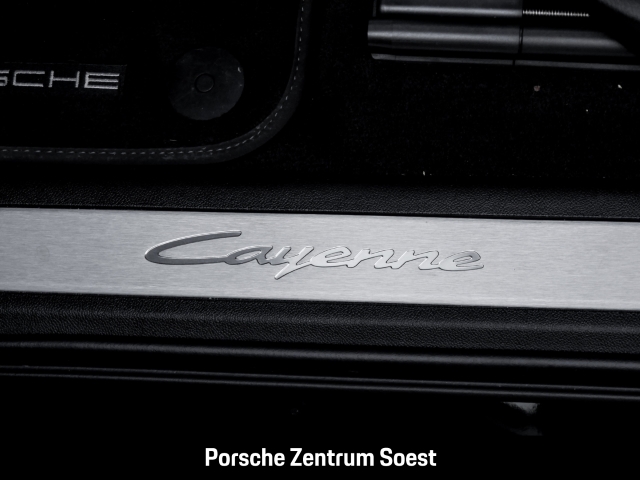 Porsche Cayenne E-Hybrid/21 Zoll/BOSE/PASM/Surround View