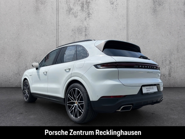 Porsche Cayenne E-Hybrid BOSE Luftfederung Panoramadach