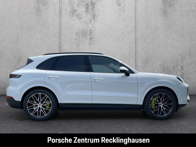 Porsche Cayenne E-Hybrid BOSE Luftfederung Panoramadach