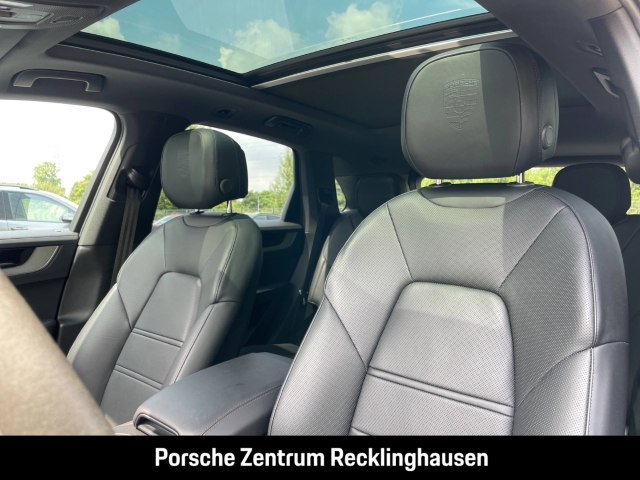 Porsche Cayenne E-Hybrid BOSE Luftfederung Panoramadach