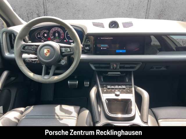 Porsche Cayenne E-Hybrid BOSE Luftfederung Panoramadach