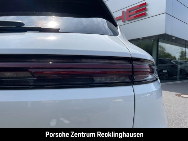 Porsche Cayenne E-Hybrid BOSE Luftfederung Panoramadach
