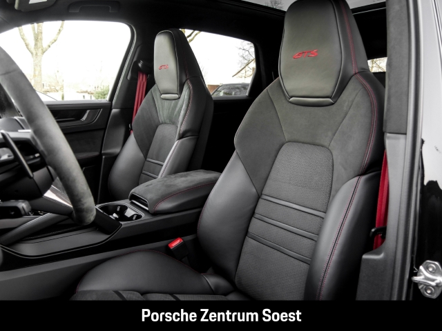 Porsche Cayenne GTS/22-Zoll/Panorama/Sport-Chrono/BOSE