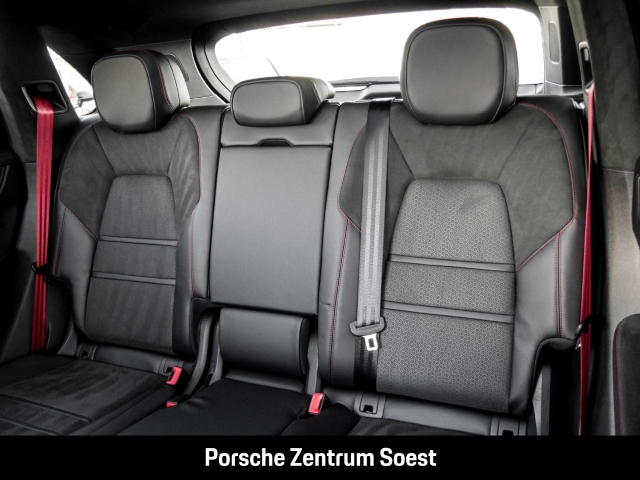 Porsche Cayenne GTS/22-Zoll/Panorama/Sport-Chrono/BOSE