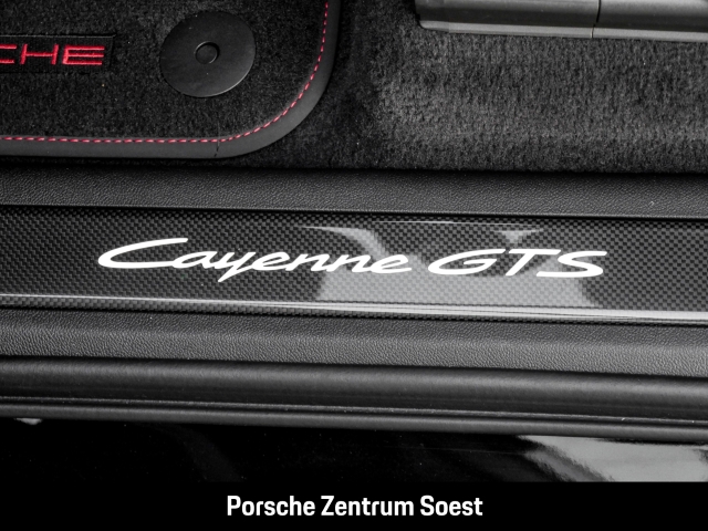 Porsche Cayenne GTS/22-Zoll/Panorama/Sport-Chrono/BOSE