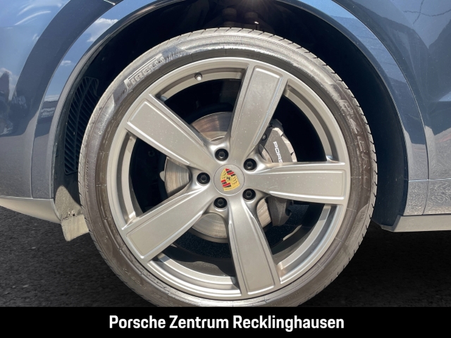 Porsche Cayenne Coupe Platinum Edition HA-Lenkung BOSE