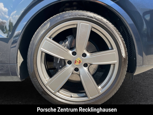 Porsche Cayenne Coupe Platinum Edition HA-Lenkung BOSE