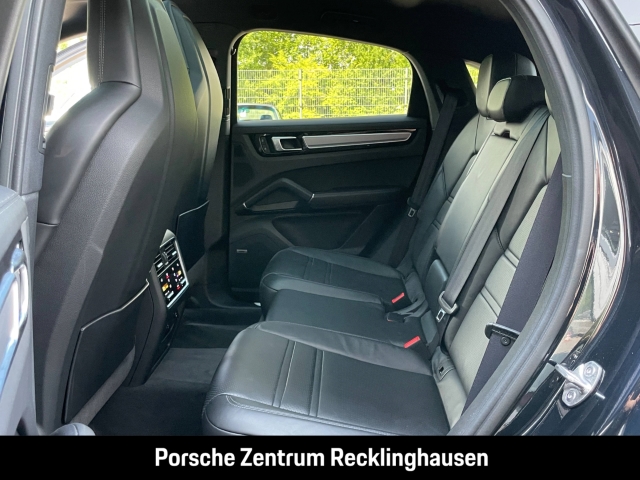 Porsche Cayenne Coupe Platinum Edition HA-Lenkung BOSE
