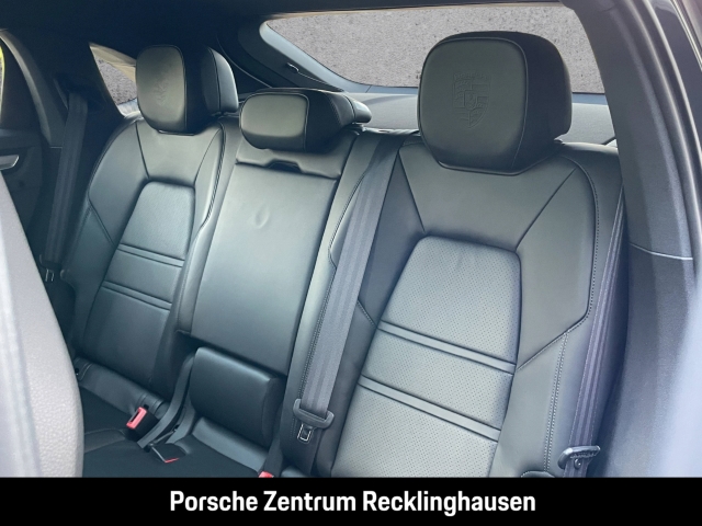 Porsche Cayenne Coupe Platinum Edition HA-Lenkung BOSE