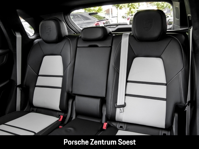 Porsche Cayenne GTS/22-Zoll/PDCC/Panoramadach/Burmester