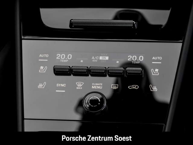 Porsche Cayenne GTS/22-Zoll/PDCC/Panoramadach/Burmester