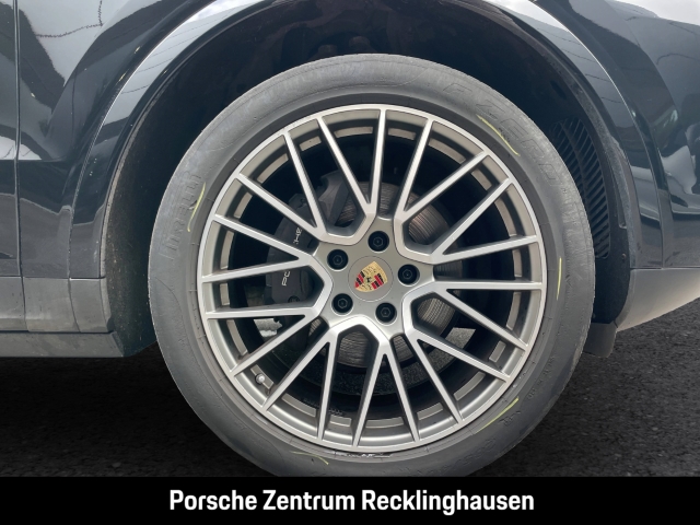 Porsche Cayenne Coupe Platinum Edition InnoDrive BOSE LED