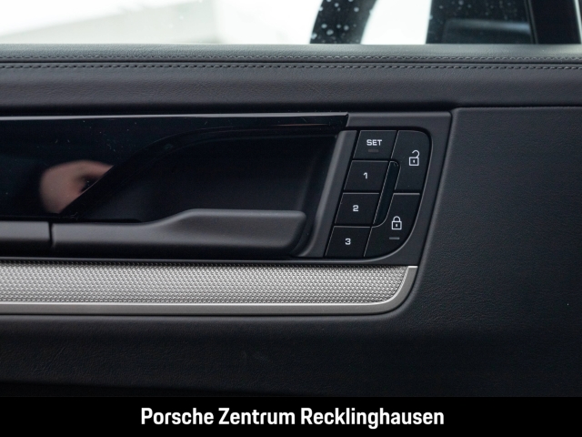 Porsche Cayenne Coupe InnoDrive Head-Up LED-Matrix BOSE