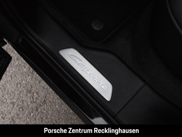 Porsche Cayenne Coupe InnoDrive Head-Up LED-Matrix BOSE