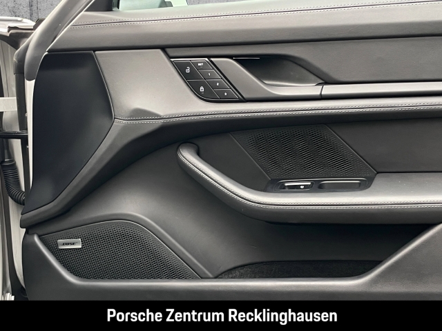 Porsche Taycan 4S LED-Matrix BOSE 21-Zoll Rückfahrkamera