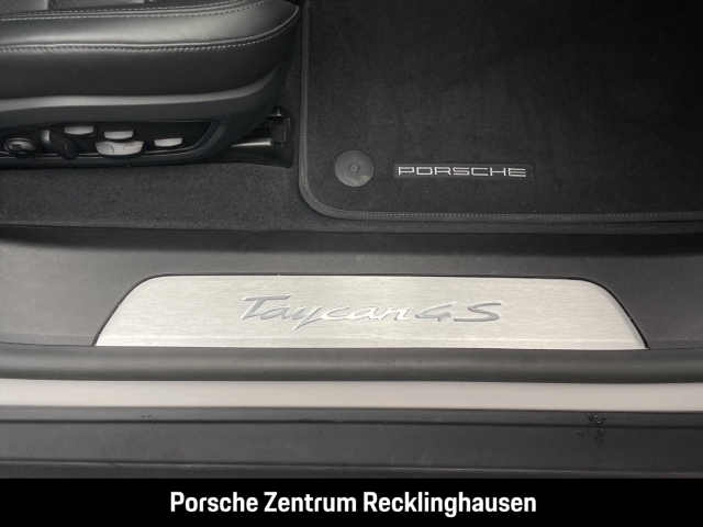 Porsche Taycan 4S LED-Matrix BOSE 21-Zoll Rückfahrkamera