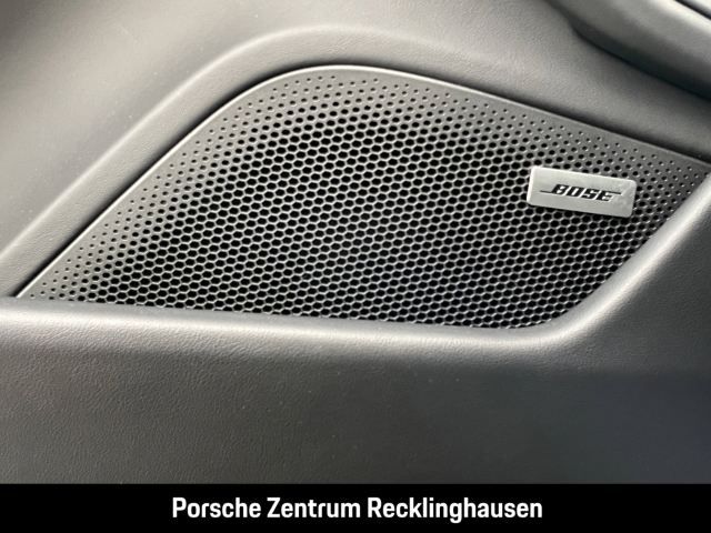 Porsche Taycan 4S LED-Matrix BOSE 21-Zoll Rückfahrkamera